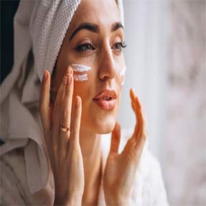 مراقیت های پوستی